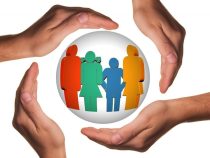 Lycée pro : suis-je fait pour les métiers des services à la personne ?